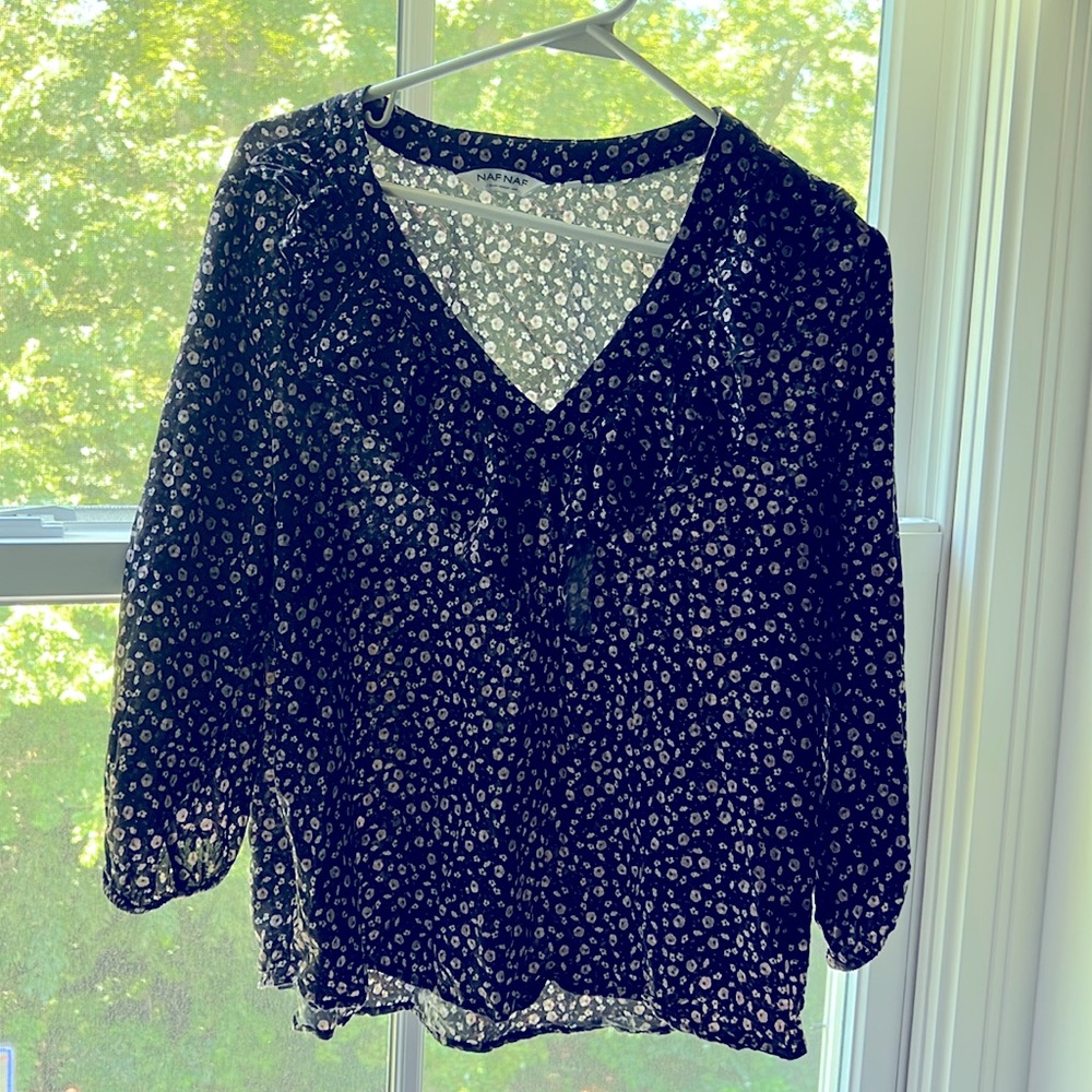 Beautiful long sleeve blouse